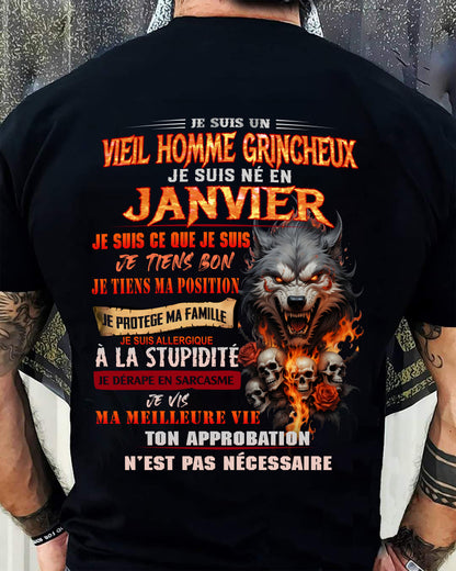 JANVIER – VIEIL HOMME GRINCHEUX – T-SHIRT D’ANNIVERSAIRE POUR HOMME - frNTTD01 (SKU26T-01167-01)