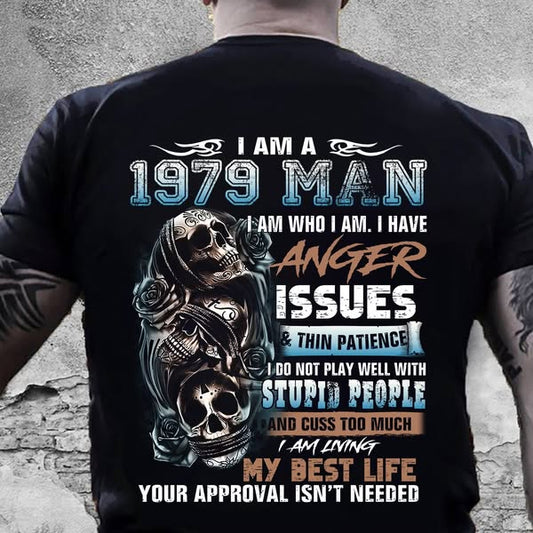 Angry 1979 Man T-Shirt with Skull - Us1979
