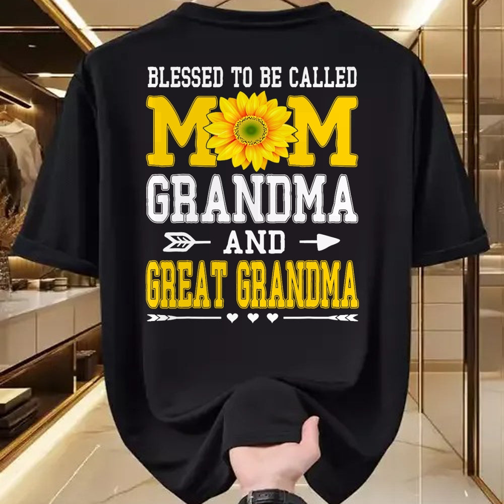 Best Grandma Shirt, Proud Grandma Unisex T-Shirt/Hoodie/Sweatshirt HLT00 - Blessed to be called Mawmaw Shirt Sunflower Lovers Grandma T-Shirt