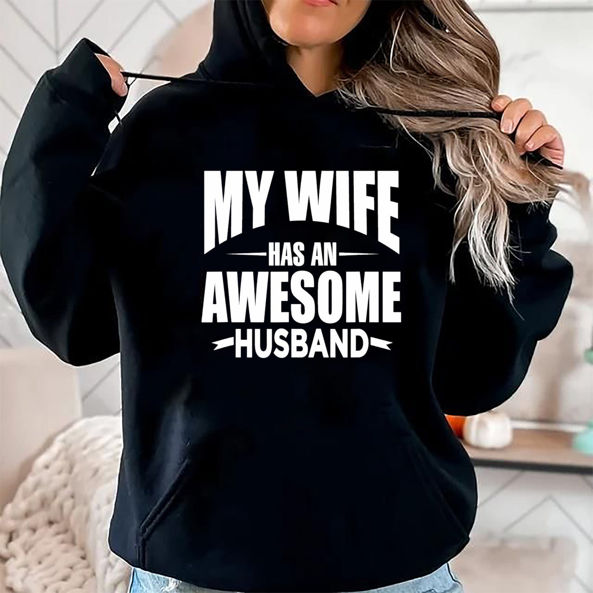Best Wife Shirt, Wife and Husband Unisex T-Shirt/Hoodie/Sweatshirt HLT00 - Mens My Wife Has An Awesome Husband Funny Tee Shirt For Dad