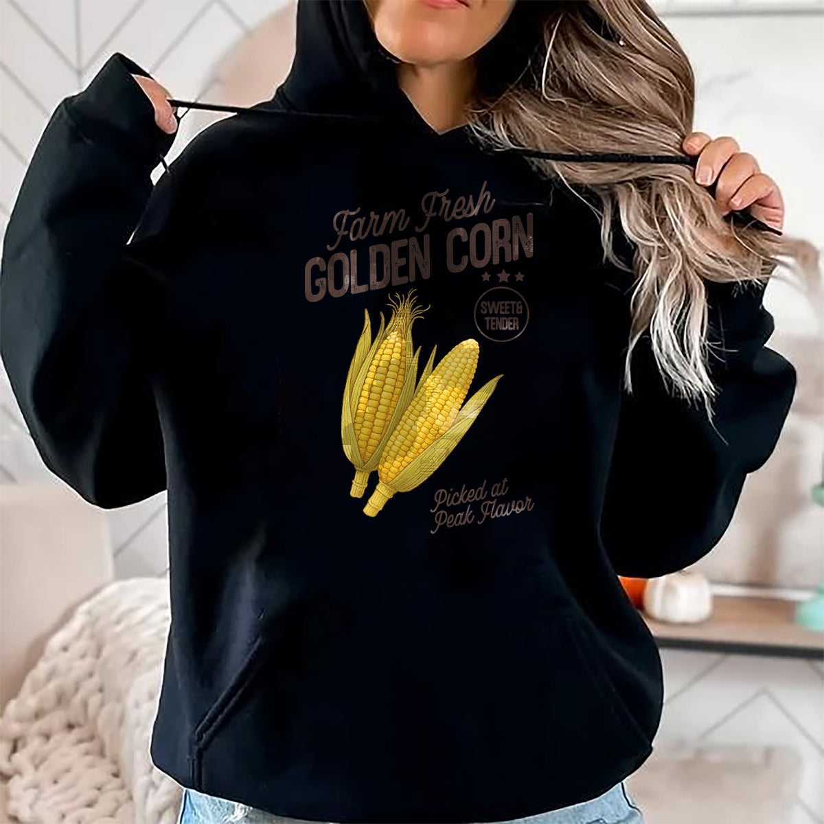 Best Farmer Life Shirt, Funny Farmer UnisexT-Shirt/Hoodie/Sweatshirt HLT00 - Farm Fresh Golden Corn Retro Sweet Vegetable Farmers Market T-Shirt