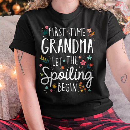 FIRST TIME GRANDMA T-SHIRT – PERFECT GIFT FOR NEW GRANDMAS - NTTD00 (SKU8-GRA00)