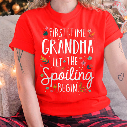FIRST TIME GRANDMA T-SHIRT – PERFECT GIFT FOR NEW GRANDMAS - NTTD00 (SKU8-GRA00)