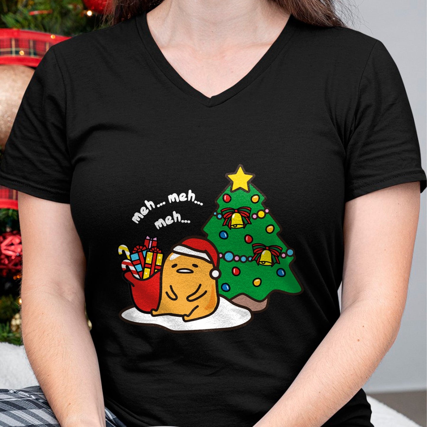 Gudetama Christmas Tree Hoodie Sweatshirt Pullover Hoodie - Christmas Unisex T-Shirt/Hoodie/Sweatshirt - HNDS00