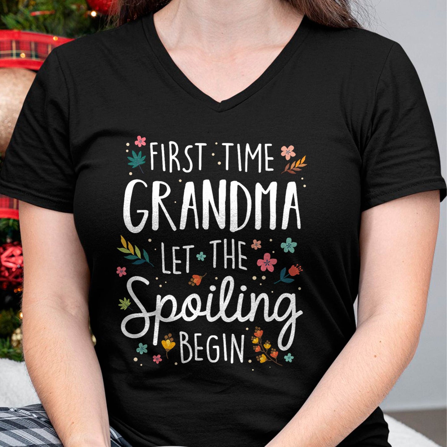 FIRST TIME GRANDMA T-SHIRT – PERFECT GIFT FOR NEW GRANDMAS - NTTD00 (SKU8-GRA00)