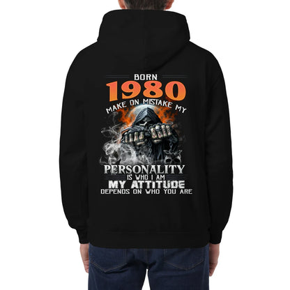 Born in 1980 – Bold Skull Attitude Tee for Legends Us1980