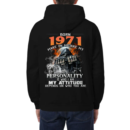 Born in 1971 – Bold Skull Attitude Tee for Legends Us1971