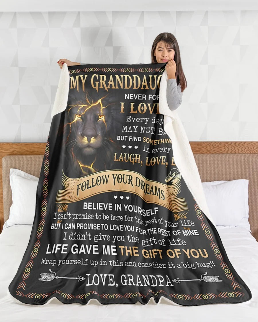 TO MY GRANDDAUGHTER - GIFT FOR GRANDDAUGHTER - Sherpa Fleece Quilt Blanket (SKUB09-44)