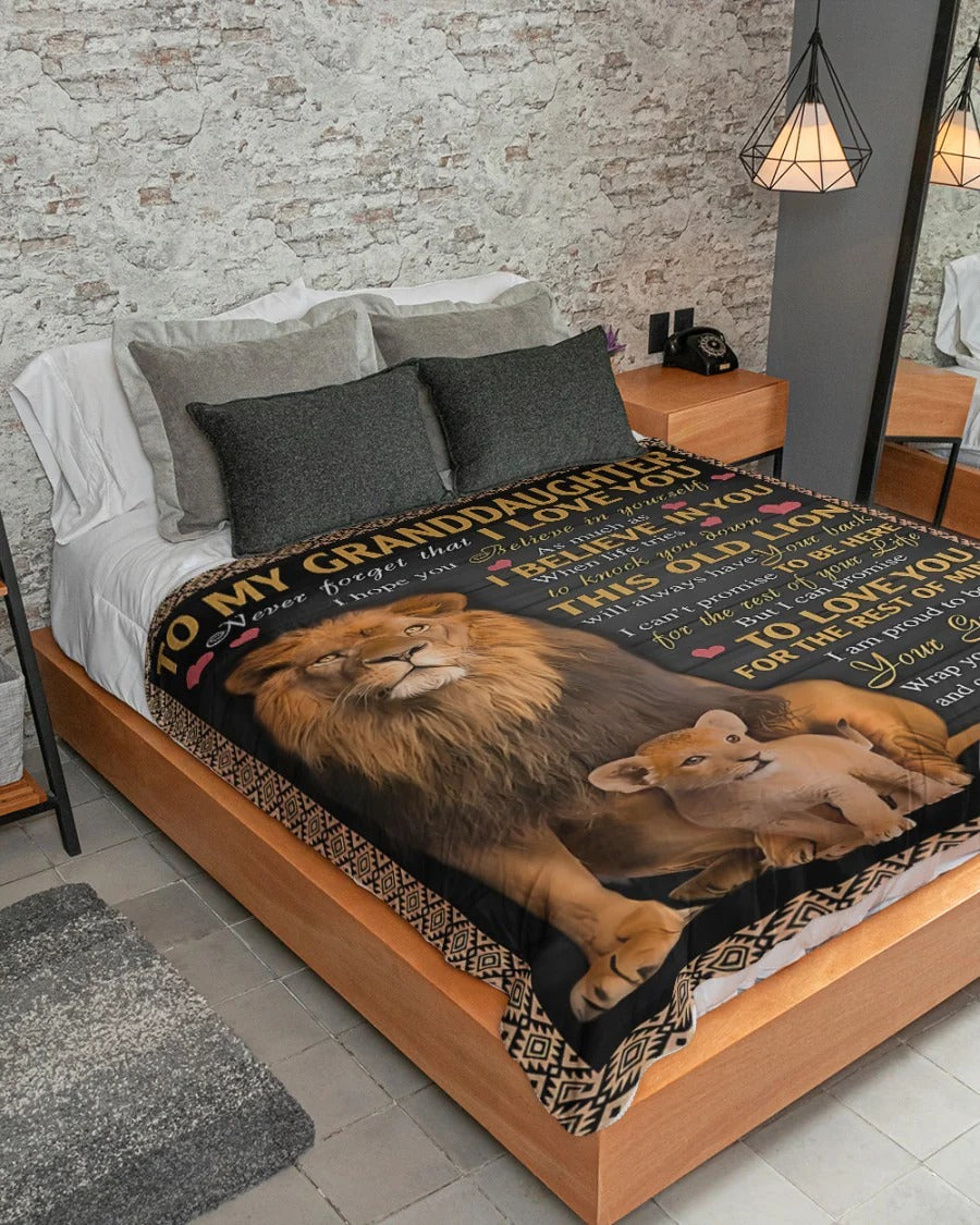 TO MY GRANDDAUGHTER - GIFT FOR GRANDDAUGHTER - Sherpa Fleece Quilt Blanket (SKUB07-184)