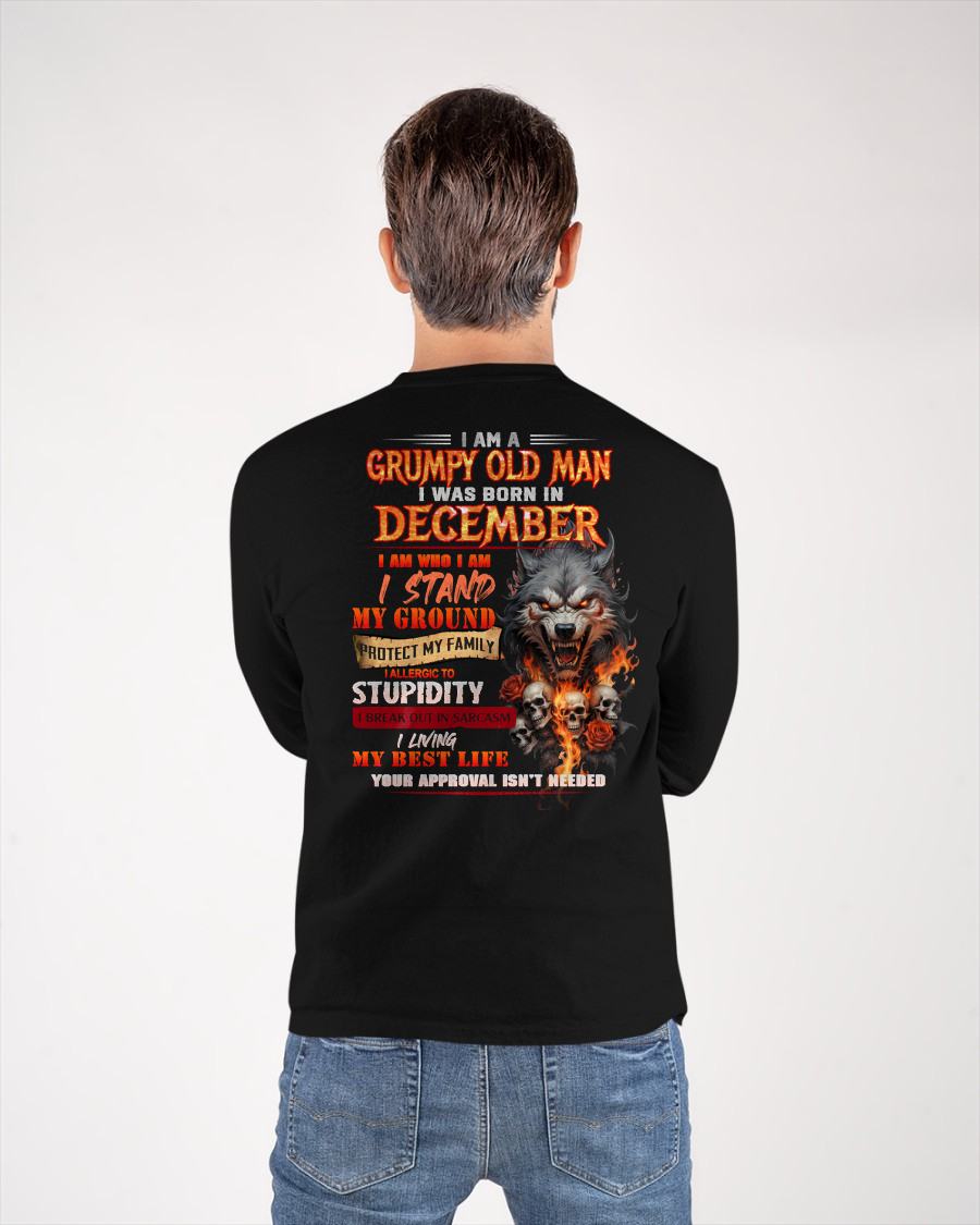 DECEMBER - GRUMPY OLD MAN - BIRTHDAY T-SHIRT FOR MEN - NTTD12 (SKU26T-01132-12)