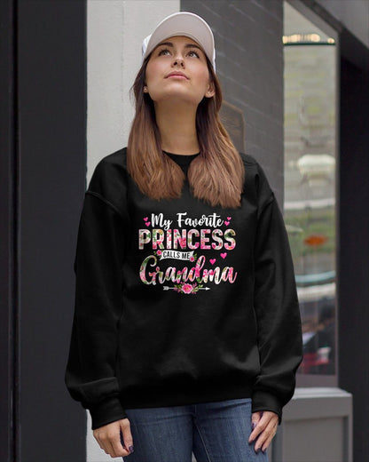 My Favorite PRINCESS CALLS ME Grandma - GRANDMA T-SHIRT - NTTD00 (SKU2608-277)