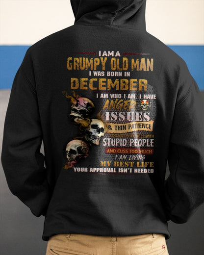 DECEMBER - GRUMPY OLD MAN - BIRTHDAY T-SHIRT FOR MEN - NTTD12 (SKU08-67-12)