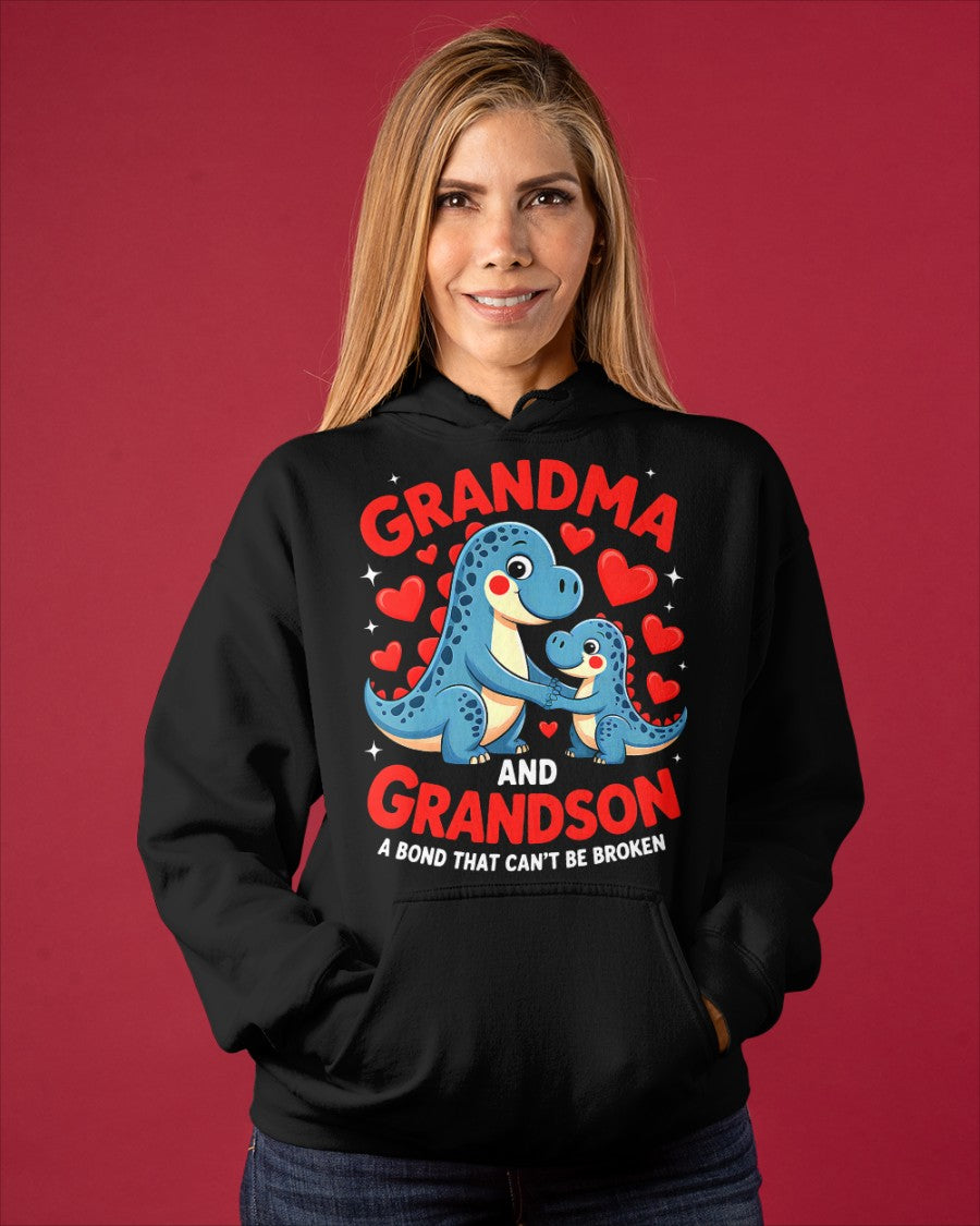 GRANDMA AND GRANDSON A BOND THAT CAN'T BE BROKEN DINOSAUR UNISEX T-SHIRT NTTD00 (SKU-GMS3)
