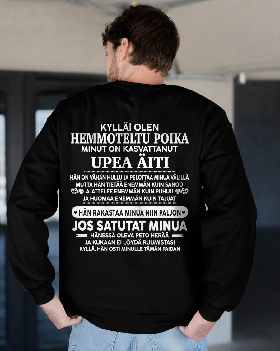 KYLLÄ! OLEN HEMMOTELTU POIKA - LAHJA ÄIDILTÄ - NTTD00 (SKU2605-110)