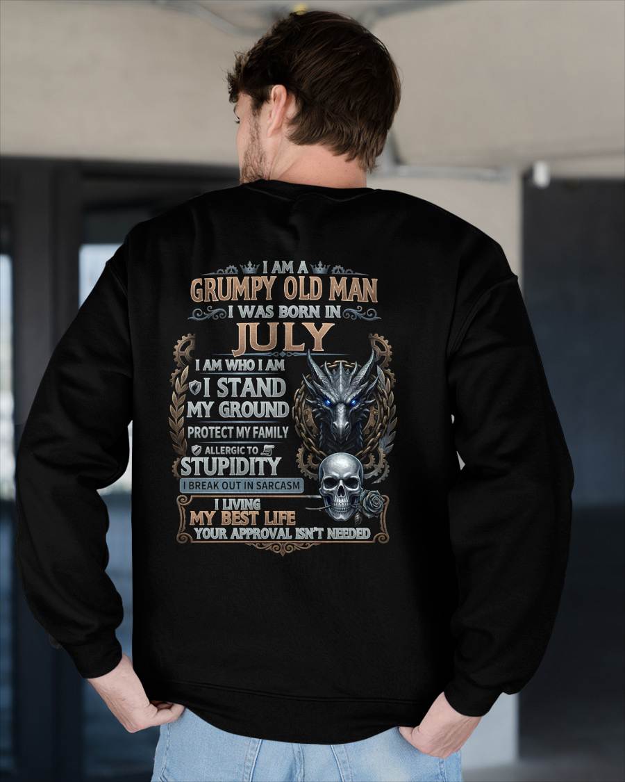 JULY - GRUMPY OLD MAN - BIRTHDAY T-SHIRT FOR MEN - NTTD07 (SKU2604-37-07)