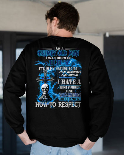 JULY - GRUMPY OLD MAN - BIRTHDAY T-SHIRT FOR MEN - NTTD07 (SKU26T-01229-07)