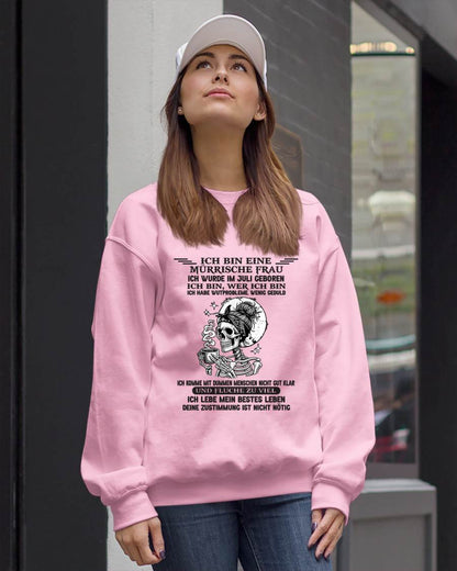JULI – MÜRRISCHE FRAU – GEBURTSTAGS-T-SHIRT FÜR FRAUEN - NTTD07 (SKU2605-250-07)