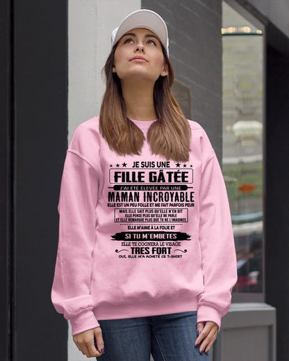 T-SHIRT JE SUIS UNE FILLE CHANCEUSE – CADEAU TOUCHANT DE MAMAN INCROYABLE - frNTTD00 (SKU26T-0190-00)