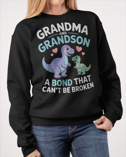 GRANDMA AND GRANDSON A BOND THAT CAN'T BE BROKEN DINOSAUR UNISEX T-SHIRT NTTD00 (SKU-GMS4)