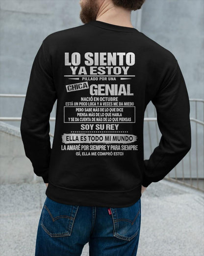 Octubre - Chica genial nació en octubre - Regalo especial para novio - Black - T10 (SKU05-80-10)