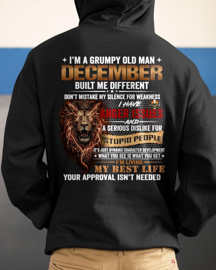 DECEMBER - GRUMPY OLD MAN - BIRTHDAY T-SHIRT FOR MEN - NTTD12 (SKU2604-22-12)